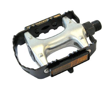 Pédales VTT en dural avec cage acier – Modèle SP910S – Conditionnement carte – Robustesse et grip renforcé