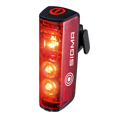 Feu arrière vélo SIGMA BLAZE – Recharge USB, automatique & feu stop à capteur, visibilité 500 m