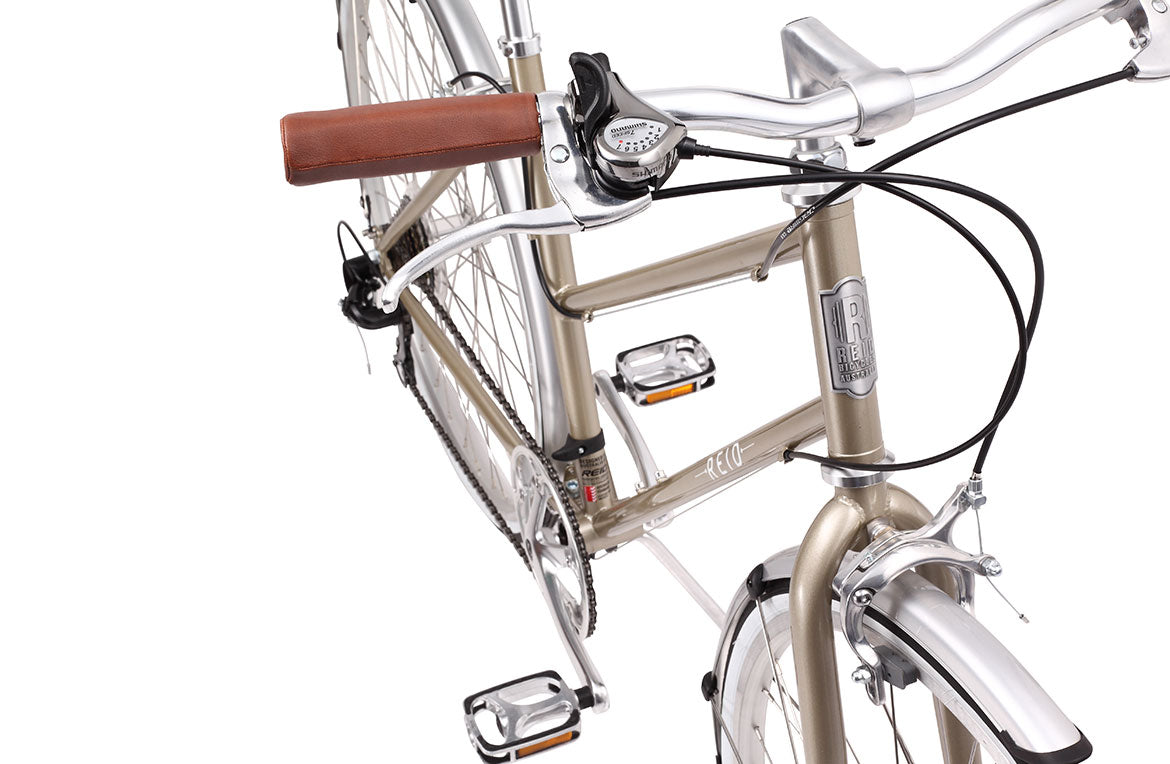 Vélo urbain femme REID Ladies Esprit 28" – Champagne – Taille M – 7 vitesses – Style élégant & performance
